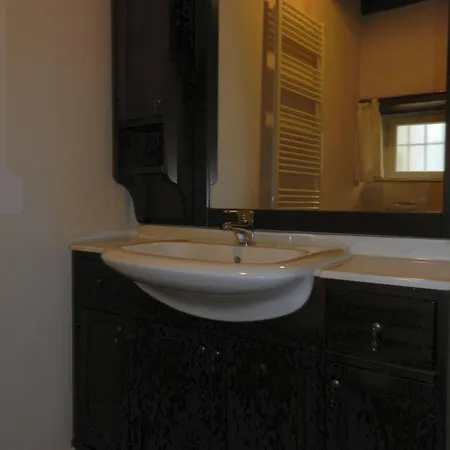 Charmantes Pfarrhaus Mit Seeblick Und Garten * Ghiffa