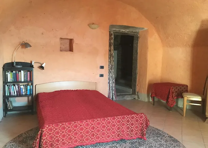 Charmantes Pfarrhaus Mit Seeblick Und Garten * 기파