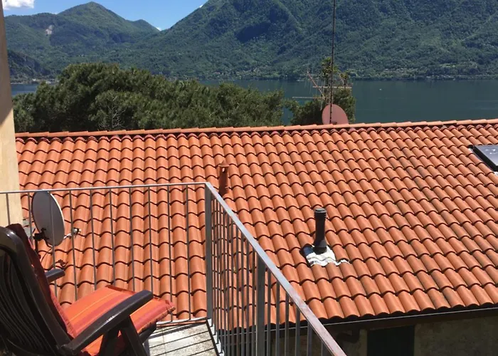 Charmantes Pfarrhaus Mit Seeblick Und Garten